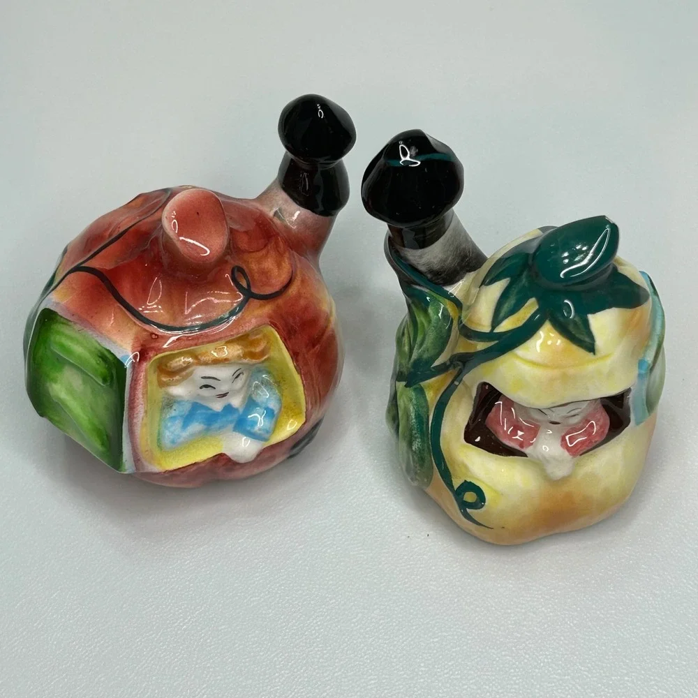Vintage Peter Peter Pumpkin Eater Salt and Pepper Shakers Japan Mivao Ceramic